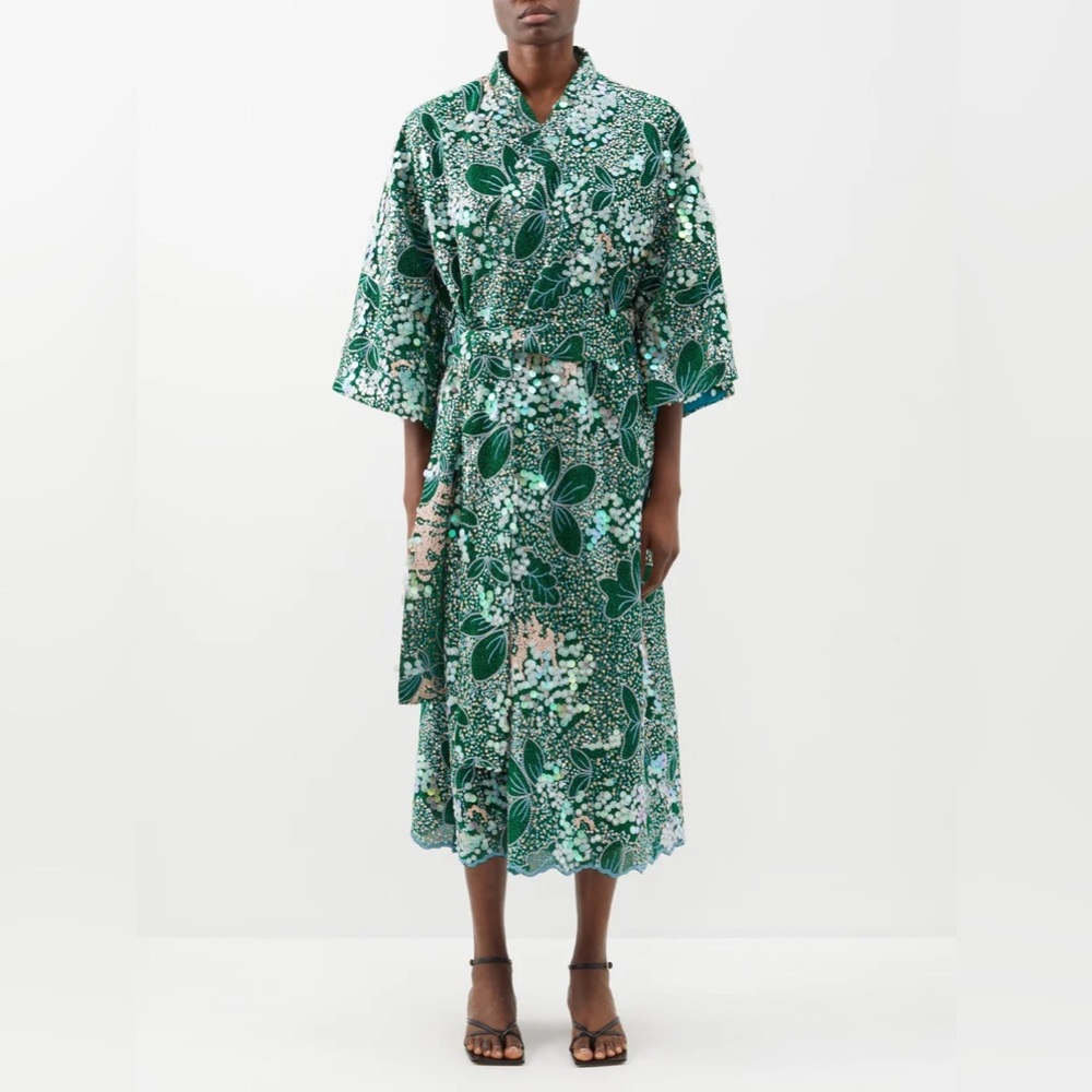 La vie style house nwt sequin leaf dress with belt